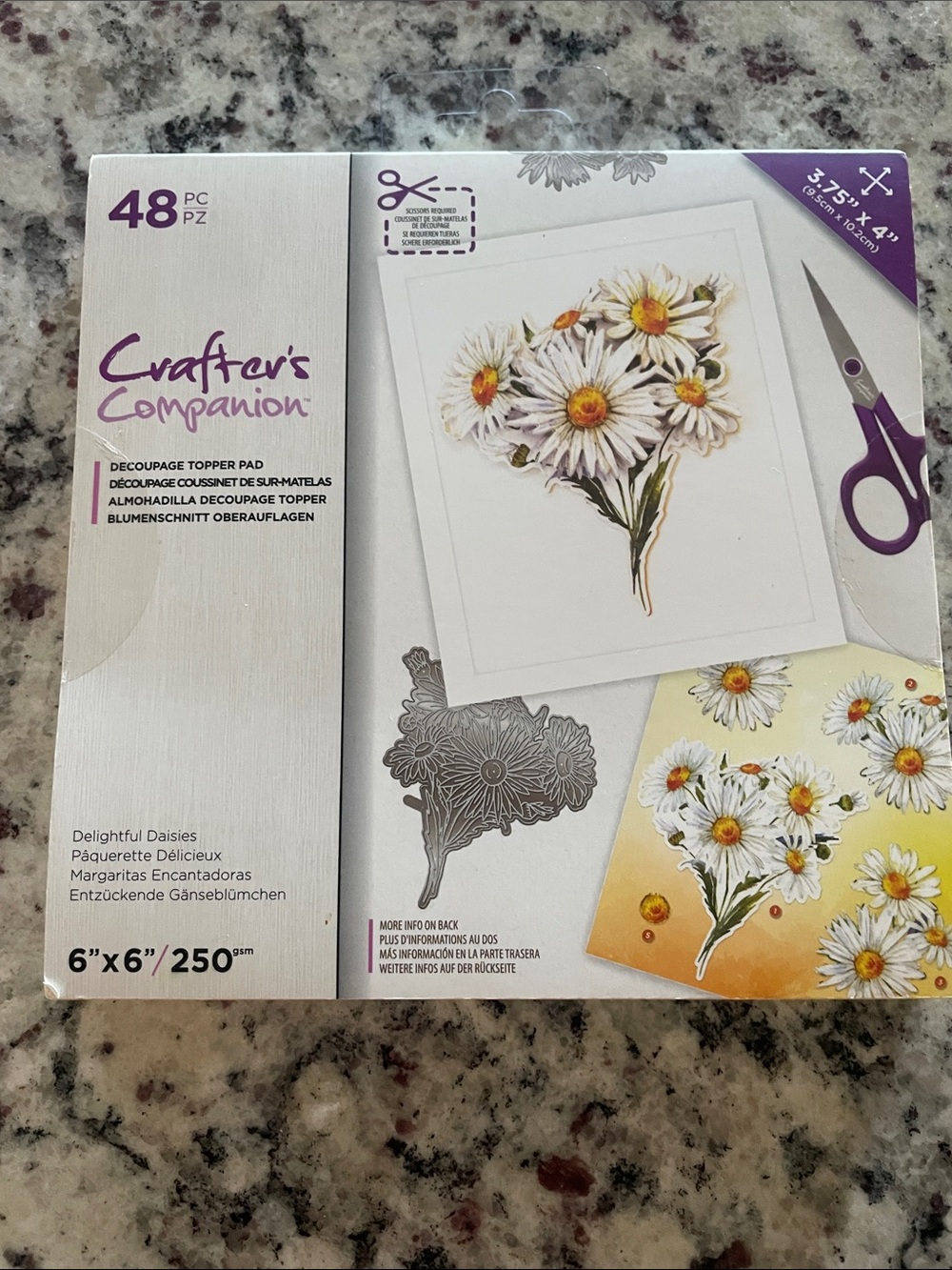 Crafters Companion Delightful Daisies Decoupage Topper Pad - White & Yellow